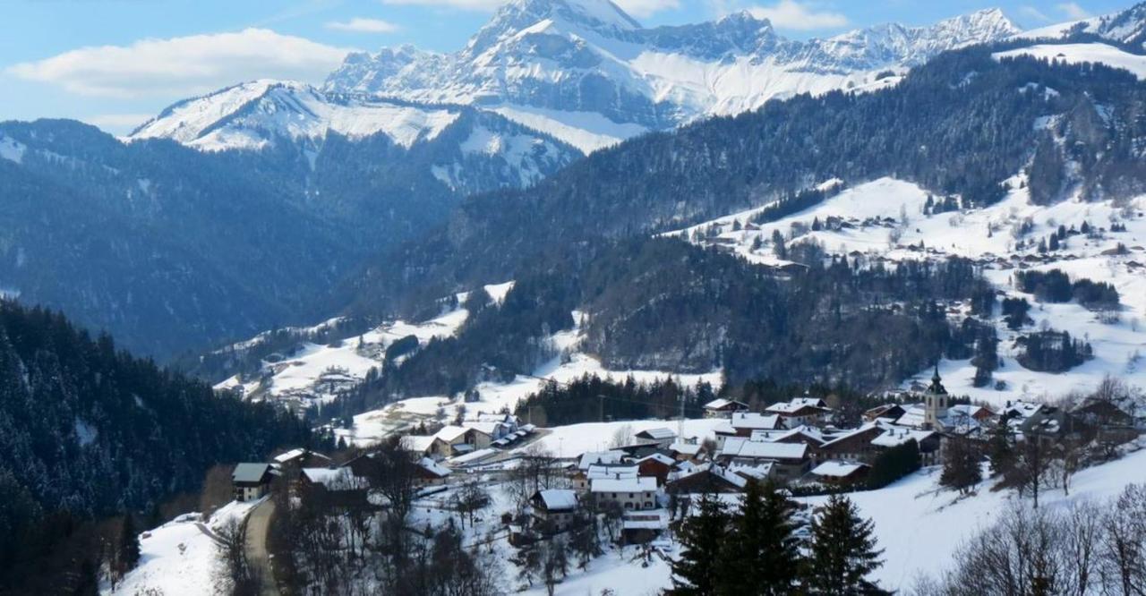 Appartement Confortable Avec Vue Sur La Montagne ノートル・ダム・ド・ベルコンブ エクステリア 写真